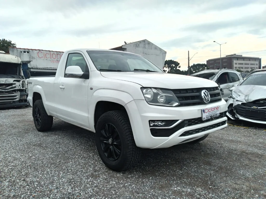 VOLKSWAGEN AMAROK CS 4X4 - veículo salvado em Curitiba
