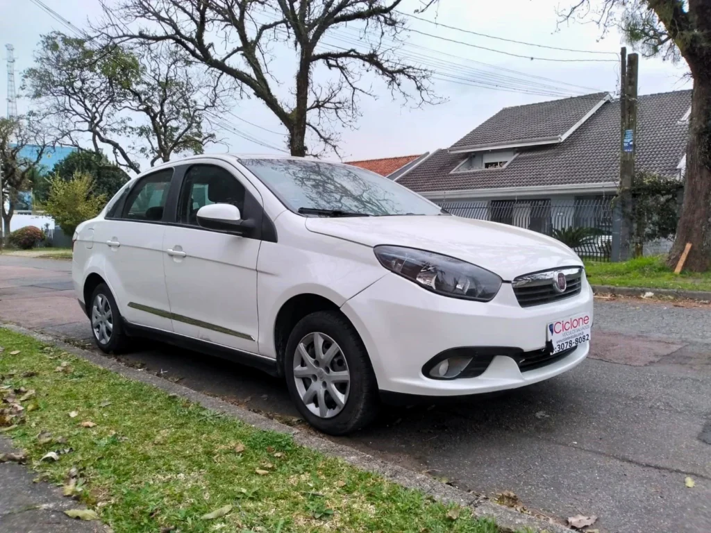 FIAT SIENA ESSENCE - veículo salvado em Curitiba