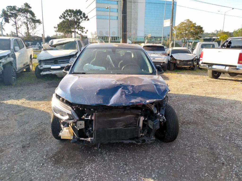 CHEVROLET ONIX LT2 - veículo salvado em Curitiba